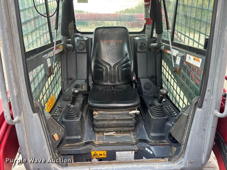 image for item DO2390 2017 Takeuchi TL10V2 tracked skid steer loader