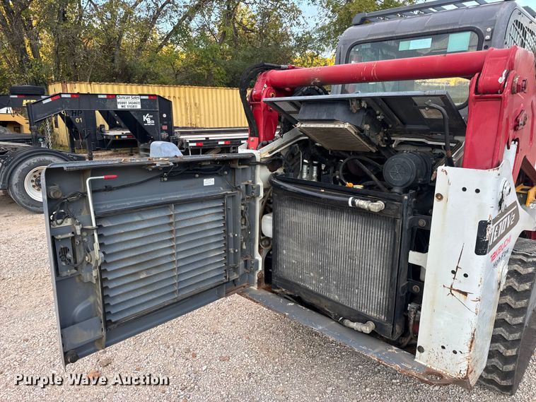 image for item DO2390 2017 Takeuchi TL10V2 tracked skid steer loader