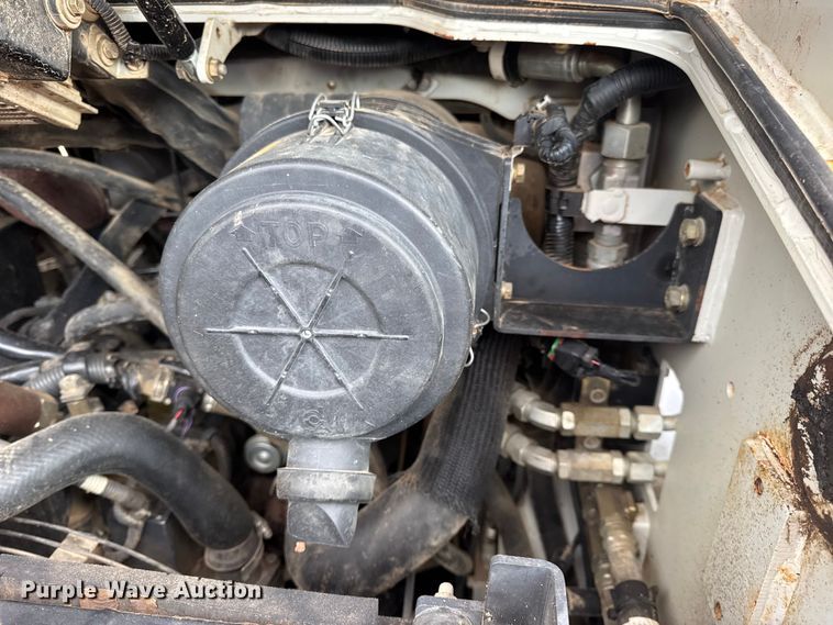 image for item DO2390 2017 Takeuchi TL10V2 tracked skid steer loader