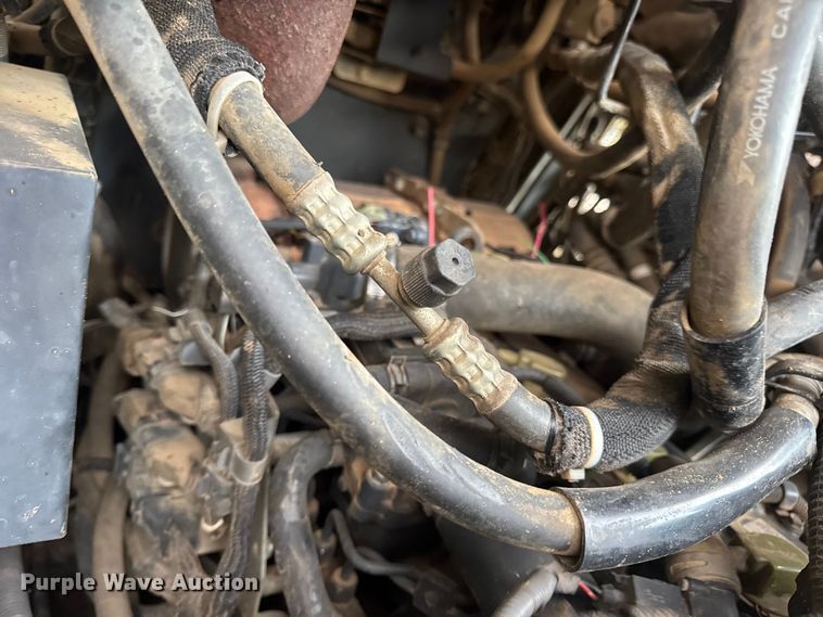 image for item DO2390 2017 Takeuchi TL10V2 tracked skid steer loader