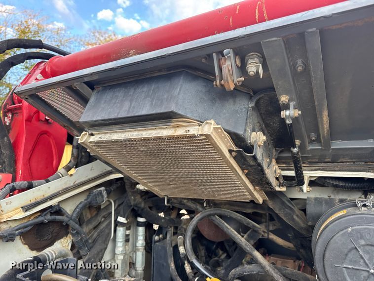 image for item DO2390 2017 Takeuchi TL10V2 tracked skid steer loader