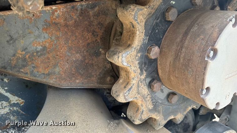 image for item DO2390 2017 Takeuchi TL10V2 tracked skid steer loader