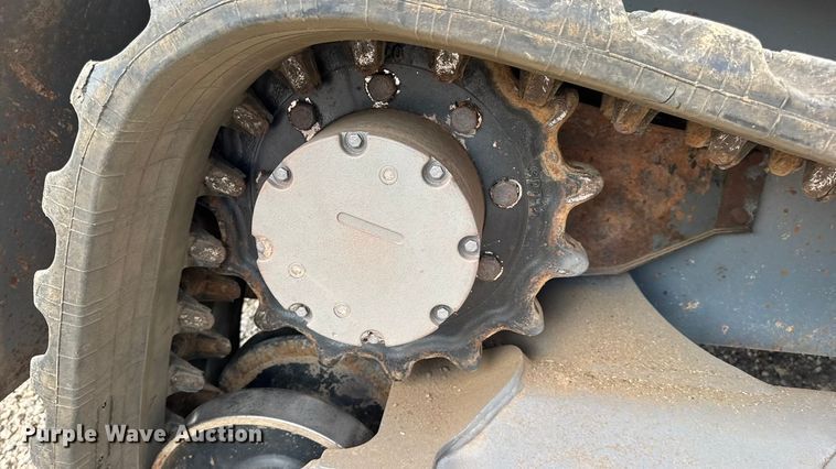 image for item DO2390 2017 Takeuchi TL10V2 tracked skid steer loader