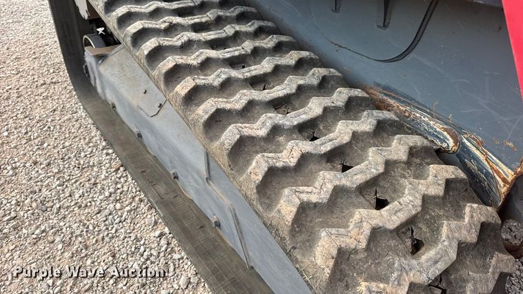 image for item DO2390 2017 Takeuchi TL10V2 tracked skid steer loader