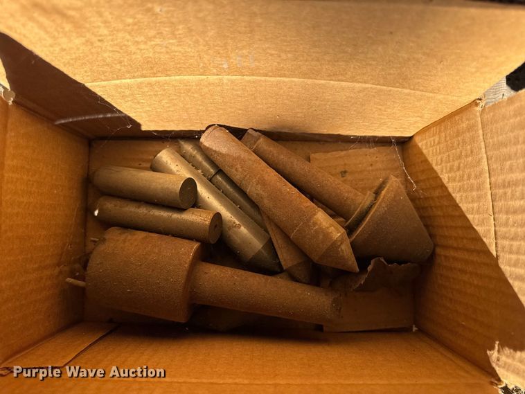 image for item DO2398 (4) pallets of tools