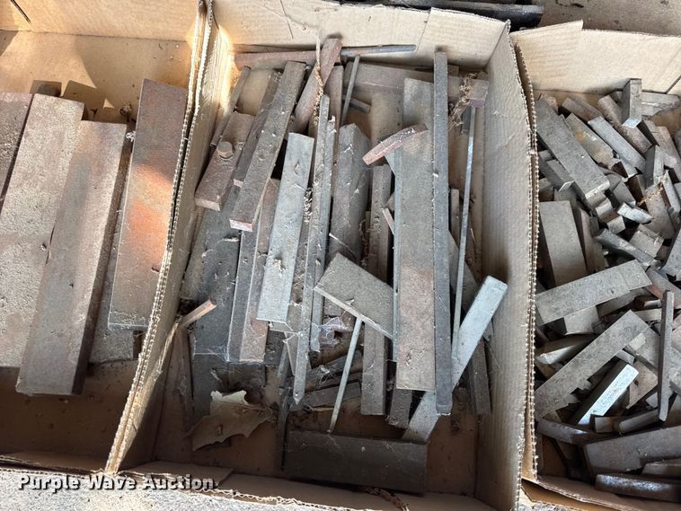 image for item DO2398 (4) pallets of tools