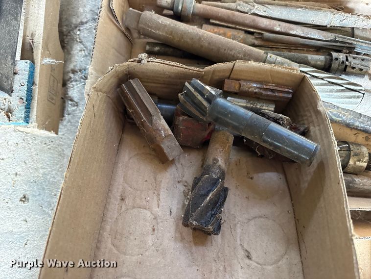 image for item DO2398 (4) pallets of tools