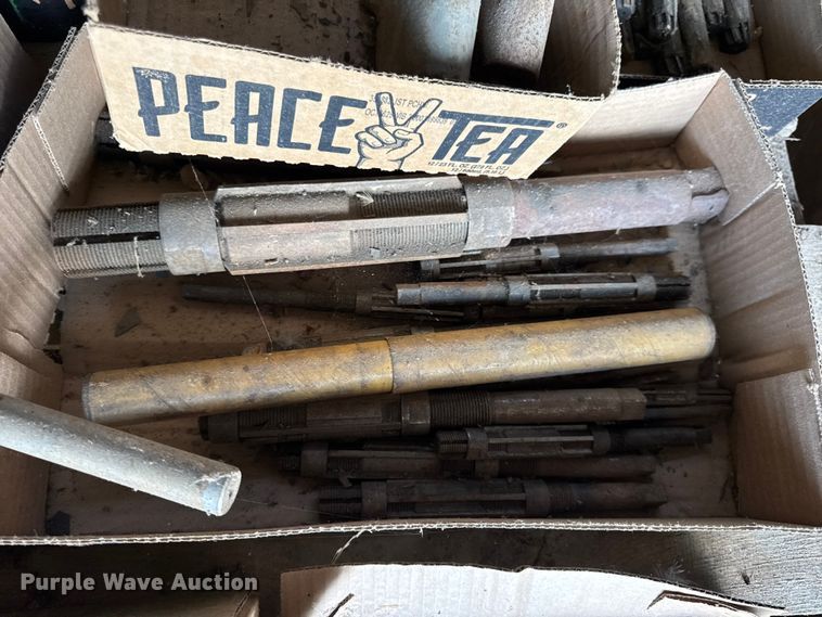 image for item DO2398 (4) pallets of tools