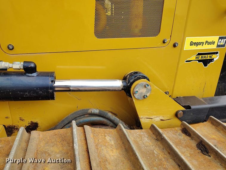 image for item DP5019 2020 Caterpillar D6K2 LGP dozer