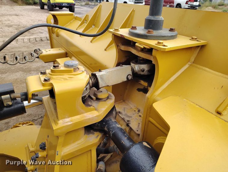 image for item DP5019 2020 Caterpillar D6K2 LGP dozer