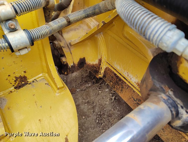 image for item DP5019 2020 Caterpillar D6K2 LGP dozer