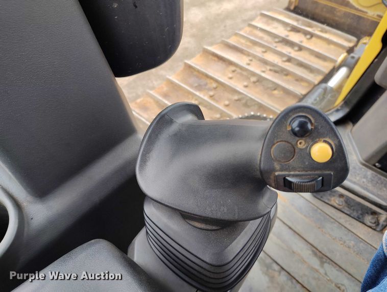 image for item DP5019 2020 Caterpillar D6K2 LGP dozer