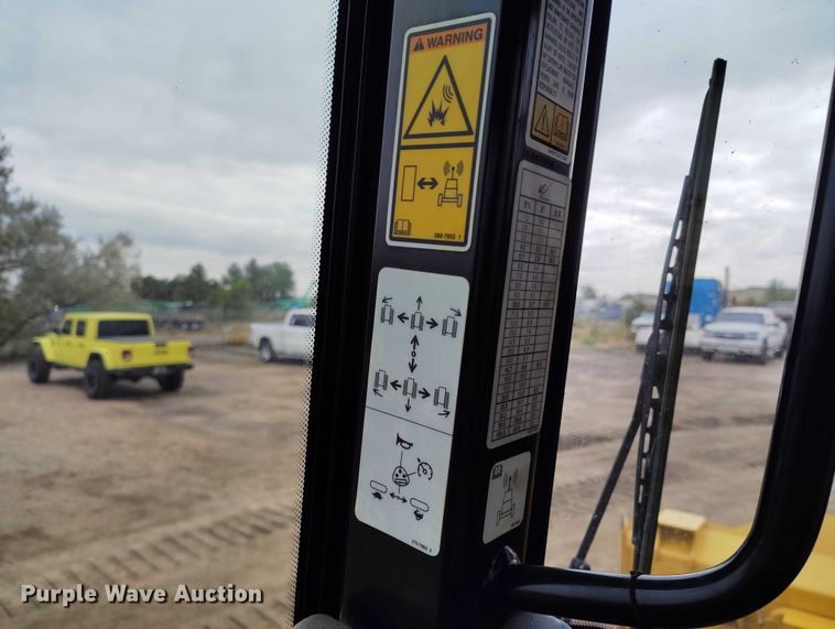 image for item DP5019 2020 Caterpillar D6K2 LGP dozer