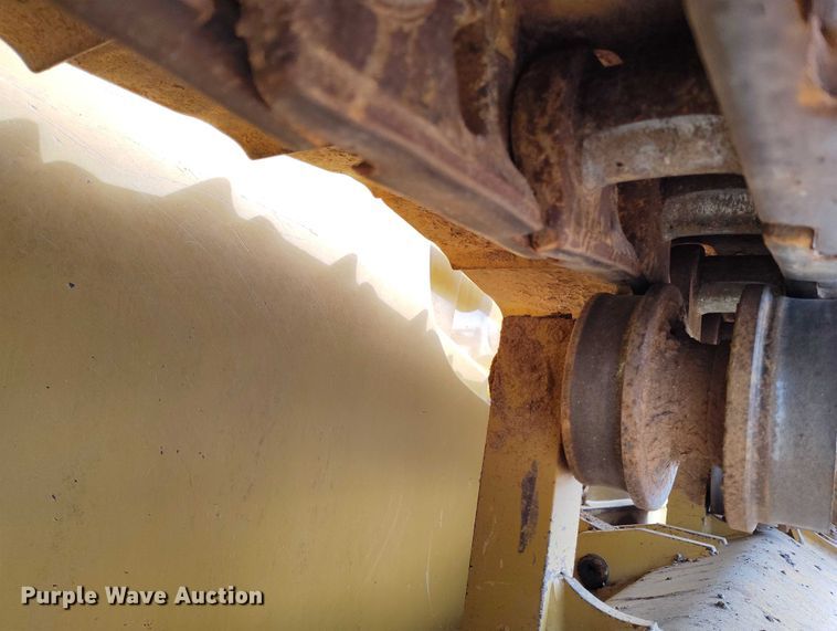 image for item DP5019 2020 Caterpillar D6K2 LGP dozer