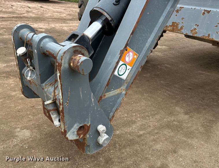 image for item DP5020 2019 SkyJack SJ1044 TH telehandler