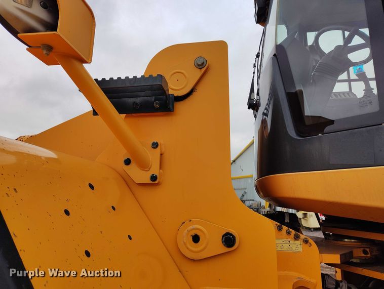 image for item DP5021 2014 Hyundai HL970 wheel loader