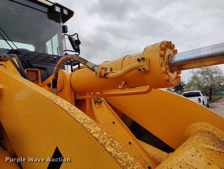 image for item DP5021 2014 Hyundai HL970 wheel loader