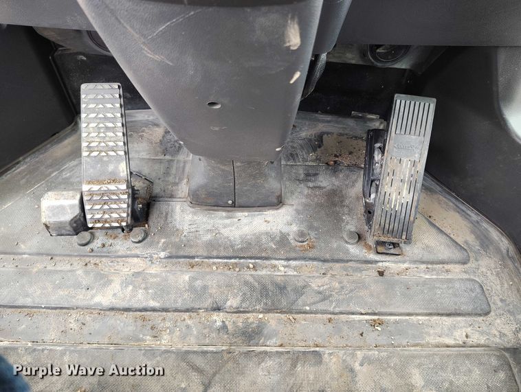 image for item DP5021 2014 Hyundai HL970 wheel loader