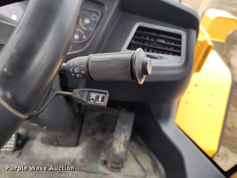 image for item DP5021 2014 Hyundai HL970 wheel loader