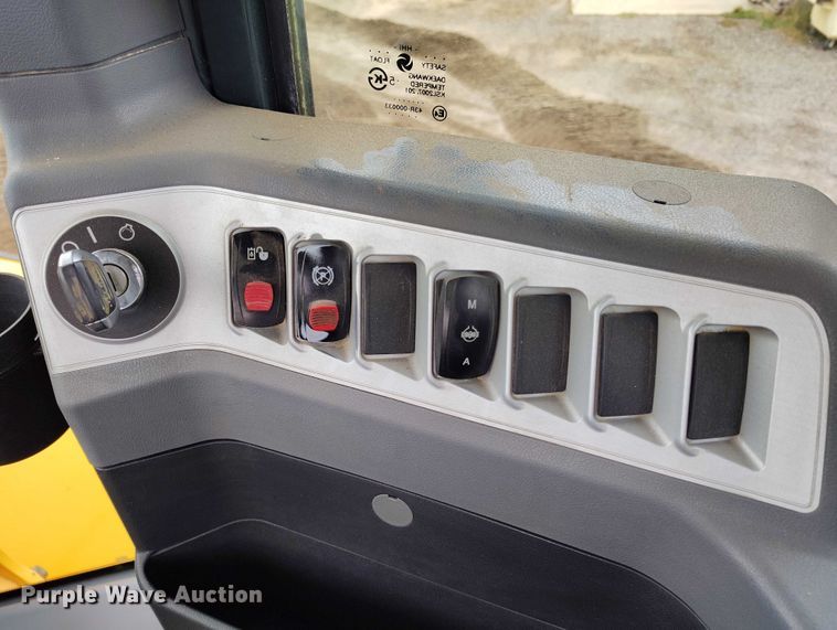 image for item DP5021 2014 Hyundai HL970 wheel loader