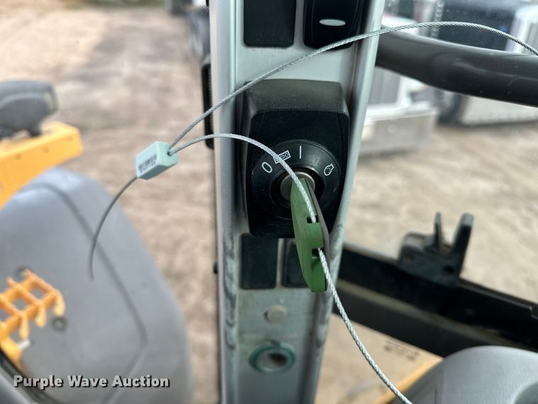 image for item DP5022 2015 Volvo L110H wheel loader