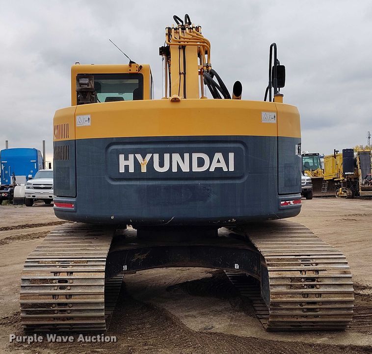 image for item DP5024 2013 Hyundai Robex 235LCR-9 excavator