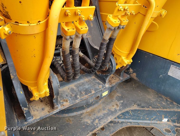 image for item DP5024 2013 Hyundai Robex 235LCR-9 excavator