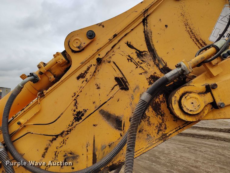 image for item DP5024 2013 Hyundai Robex 235LCR-9 excavator