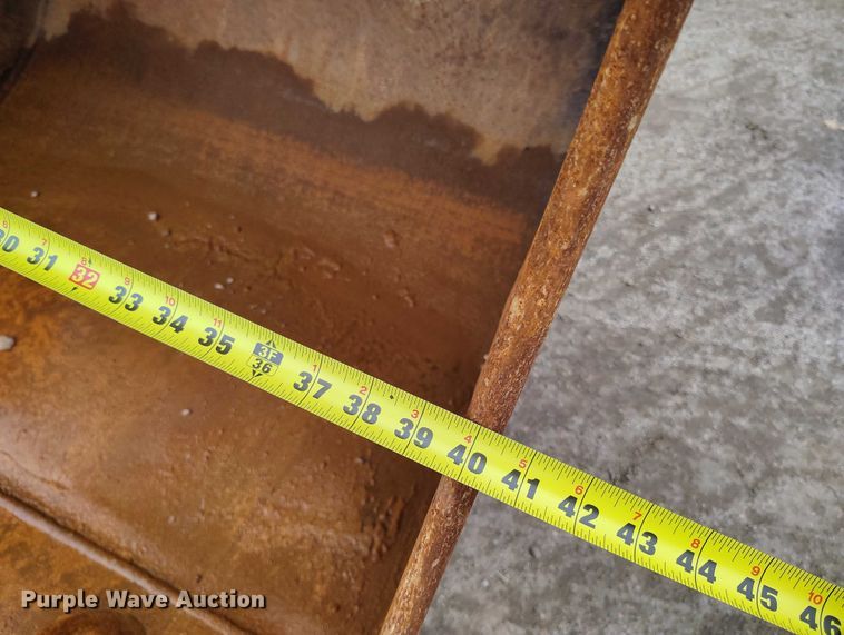 image for item DP5024 2013 Hyundai Robex 235LCR-9 excavator