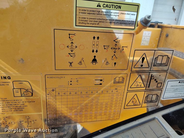 image for item DP5024 2013 Hyundai Robex 235LCR-9 excavator