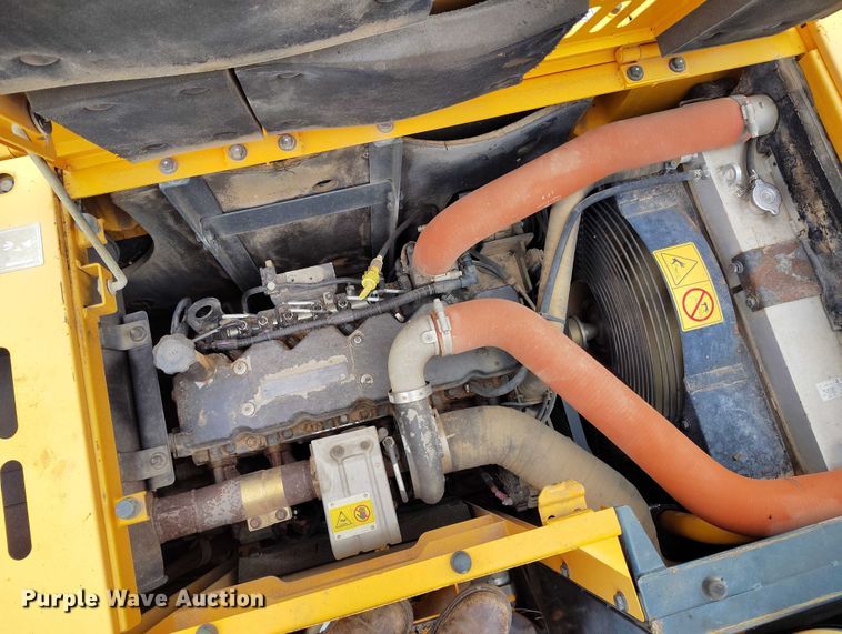 image for item DP5024 2013 Hyundai Robex 235LCR-9 excavator