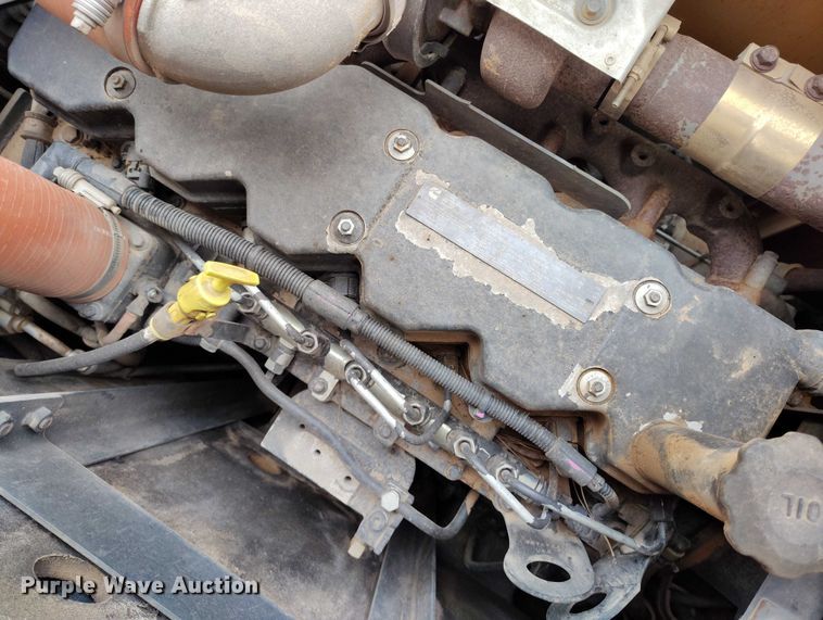 image for item DP5024 2013 Hyundai Robex 235LCR-9 excavator