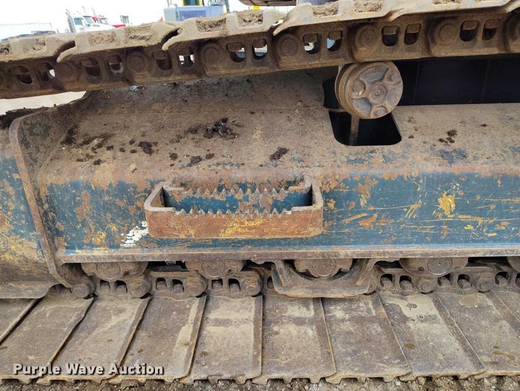 image for item DP5024 2013 Hyundai Robex 235LCR-9 excavator