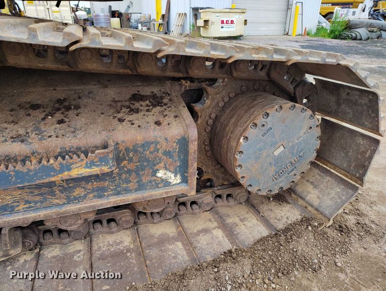 image for item DP5024 2013 Hyundai Robex 235LCR-9 excavator