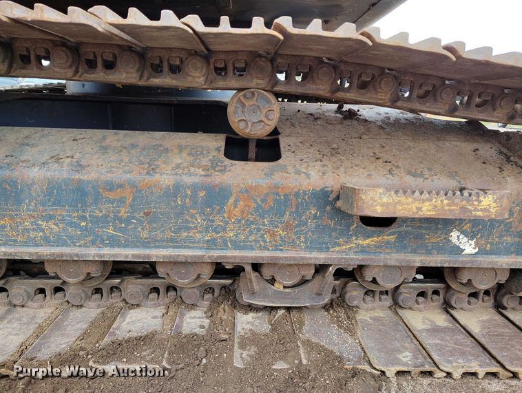 image for item DP5024 2013 Hyundai Robex 235LCR-9 excavator