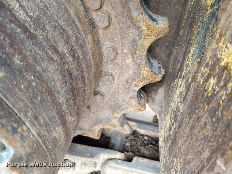 image for item DP5024 2013 Hyundai Robex 235LCR-9 excavator