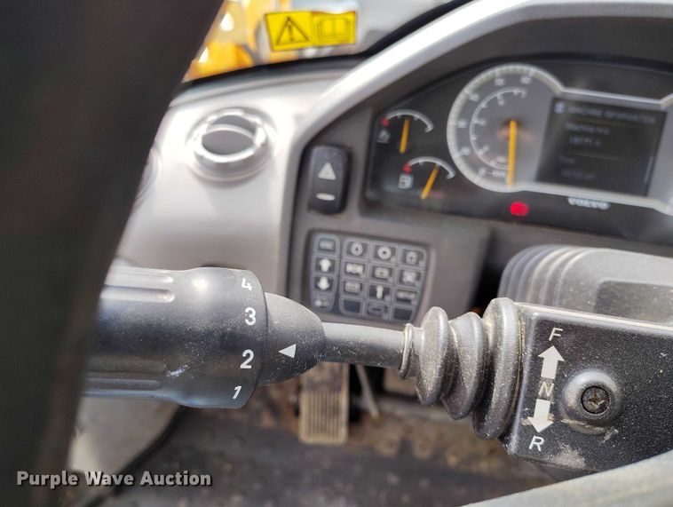 image for item DP5025 2017 Volvo L60H wheel loader