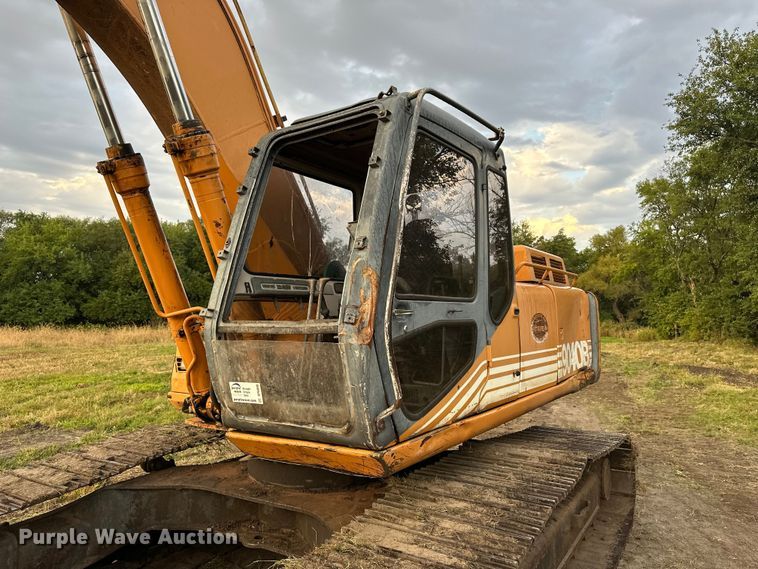 image for item DP8890 1999 Case 9040B excavator
