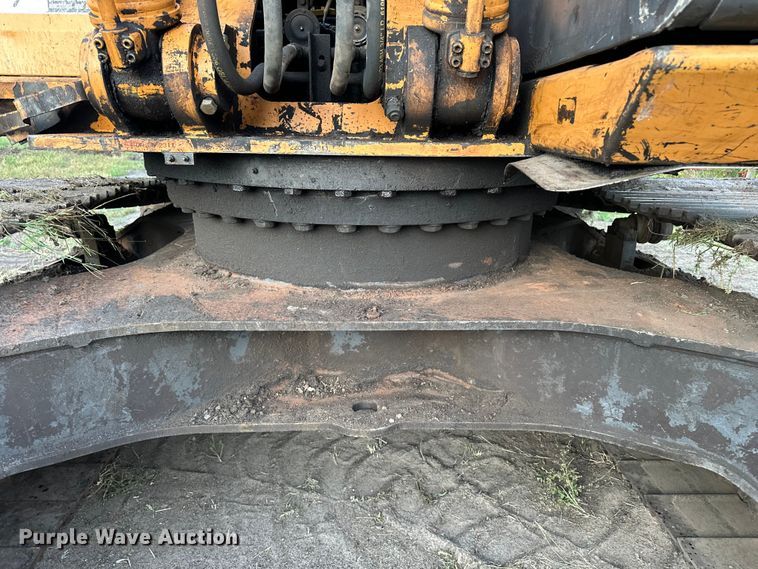 image for item DP8890 1999 Case 9040B excavator