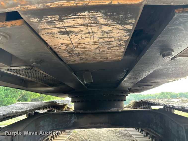 image for item DP8890 1999 Case 9040B excavator