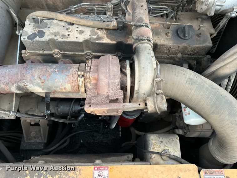 image for item DP8890 1999 Case 9040B excavator