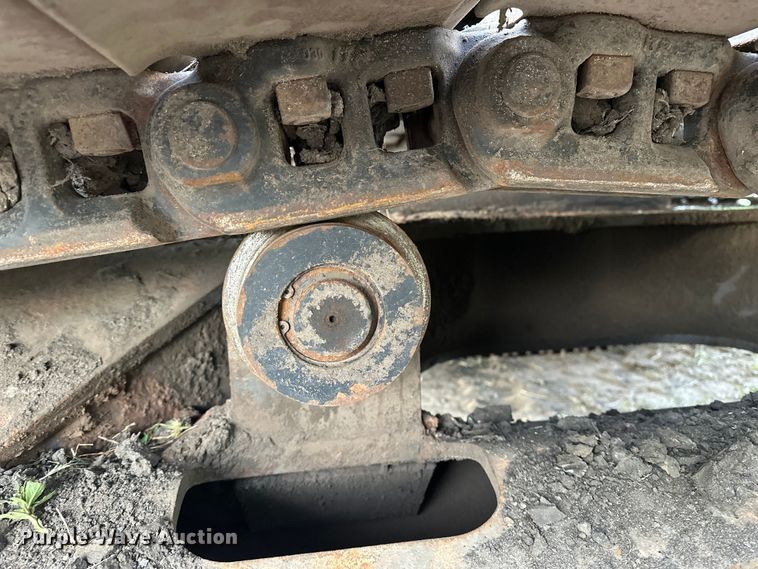 image for item DP8890 1999 Case 9040B excavator