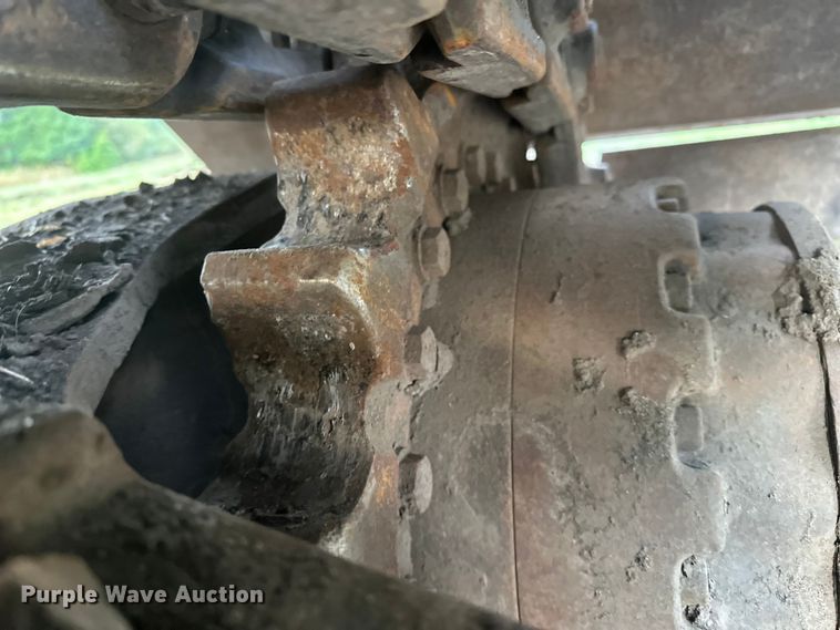 image for item DP8890 1999 Case 9040B excavator