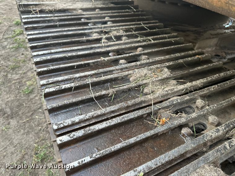 image for item DP8890 1999 Case 9040B excavator