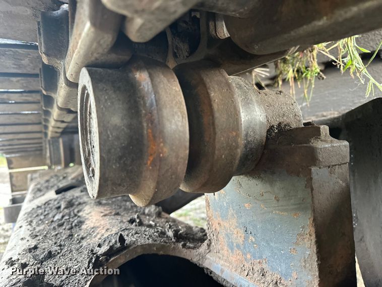 image for item DP8890 1999 Case 9040B excavator