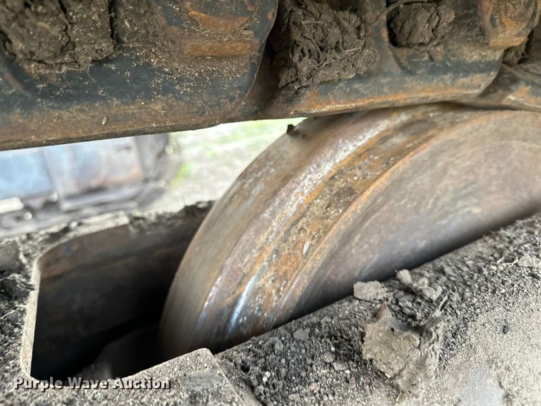 image for item DP8890 1999 Case 9040B excavator