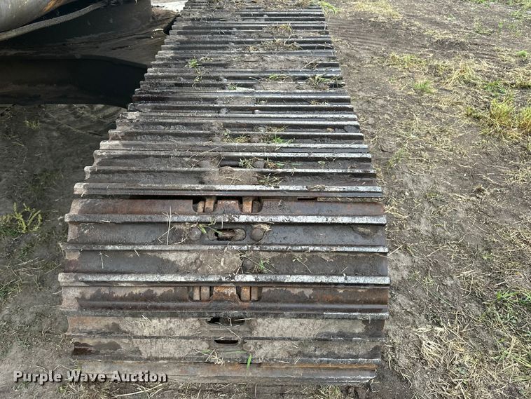 image for item DP8890 1999 Case 9040B excavator