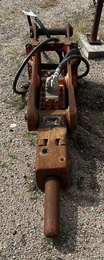 image for item DP8904 NPK GH-2 breaker