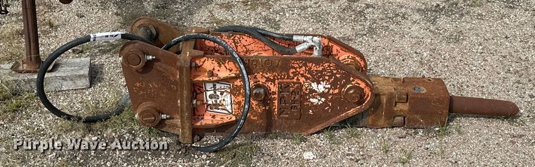 image for item DP8904 NPK GH-2 breaker