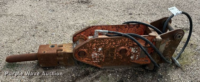 image for item DP8904 NPK GH-2 breaker